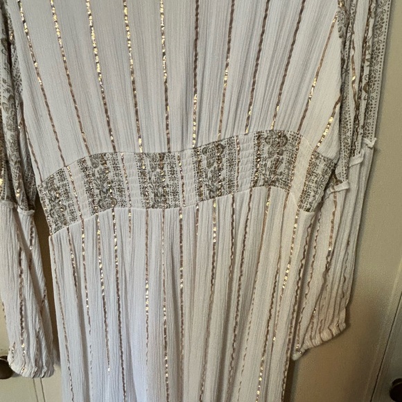 Magic White and Gold Embroidered Maxi Dress - Picture 11 of 12
